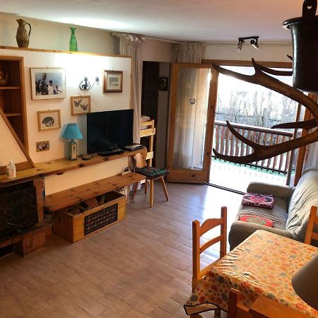 Appartamento Incantevole Con Camino Rocca di Mezzo Ngoại thất bức ảnh